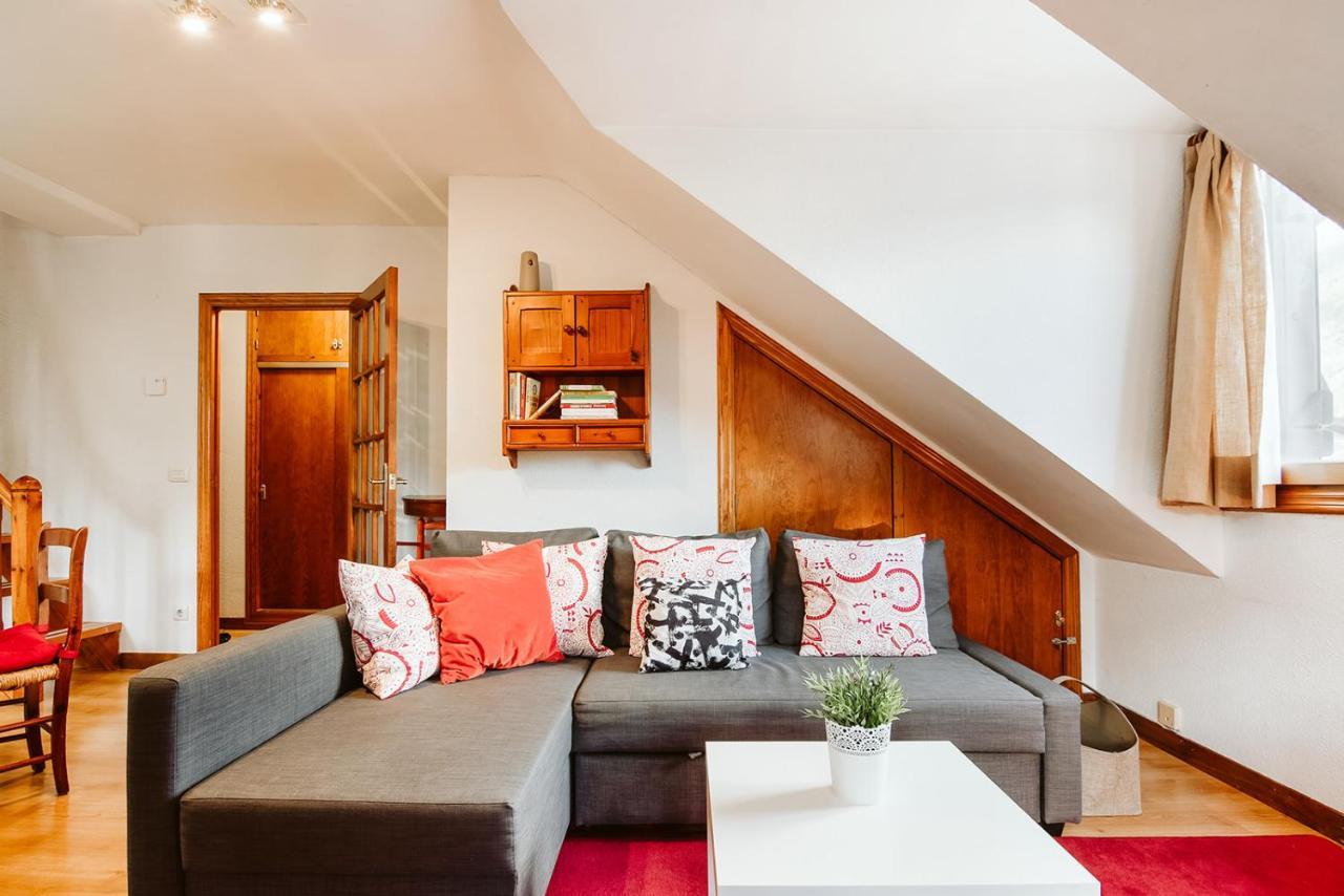 CASA SILVIA - Acogedor duplex en Sallent de Gállego Esterno foto